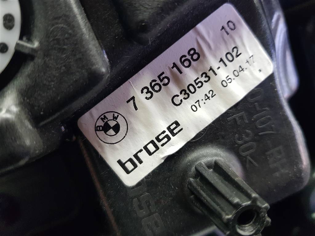 266080