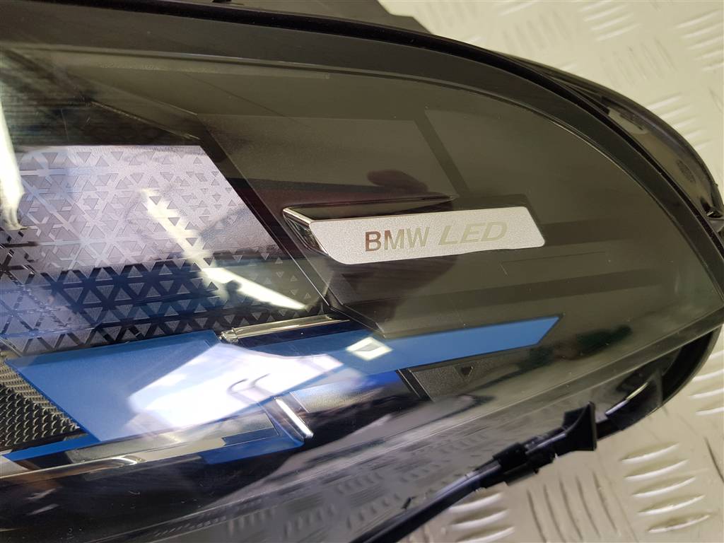 266527