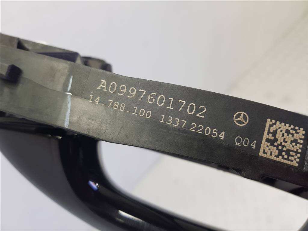 267028