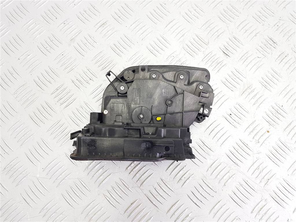 269121