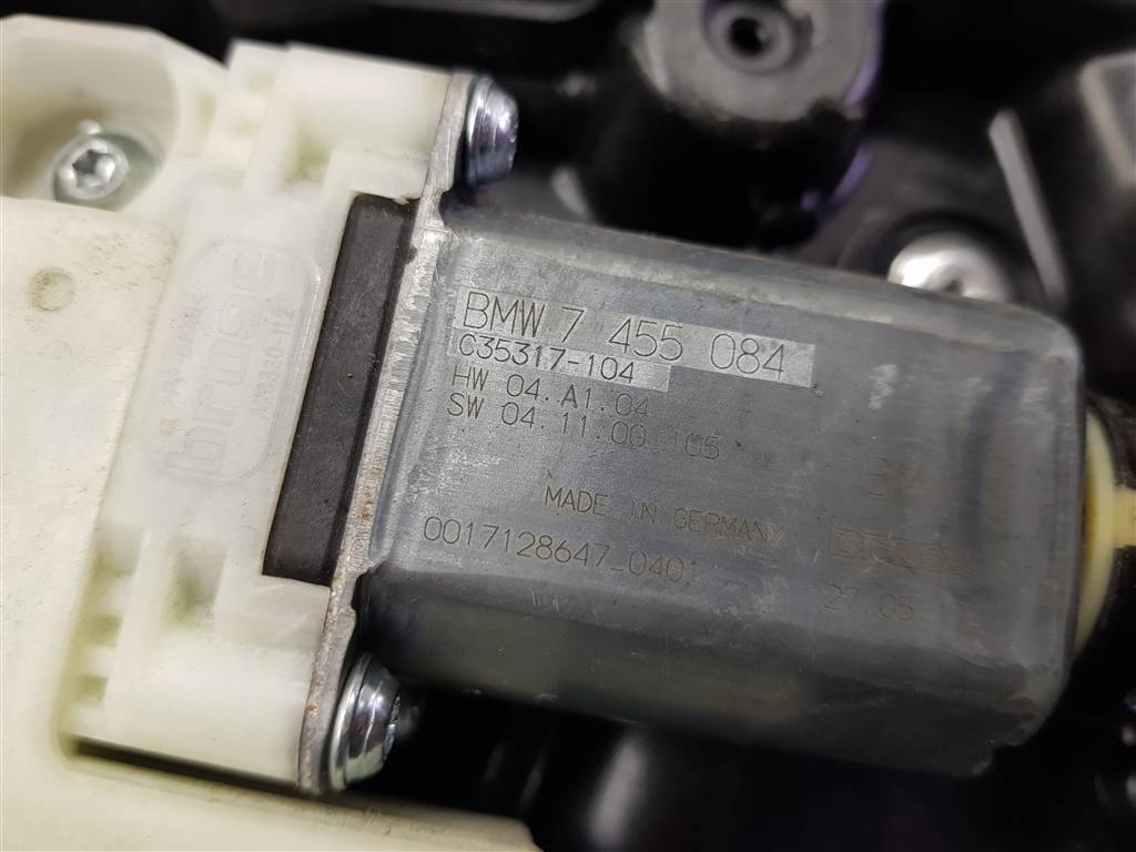 269129