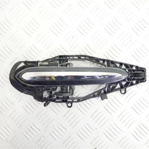 Ручка наружная задняя правая BMW 5 G30/G31 7 (2016 - 2020)