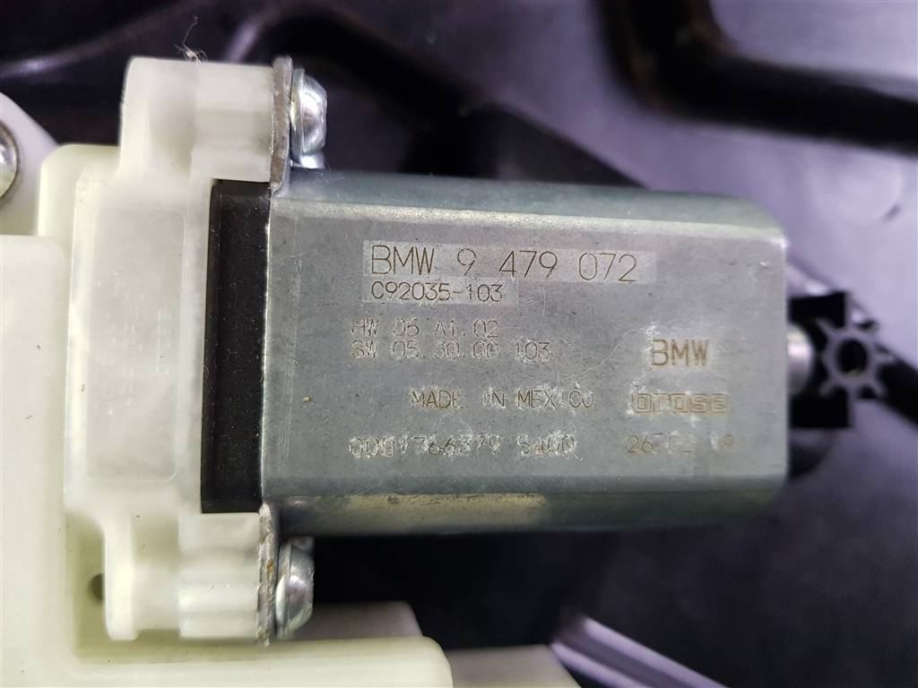 270854