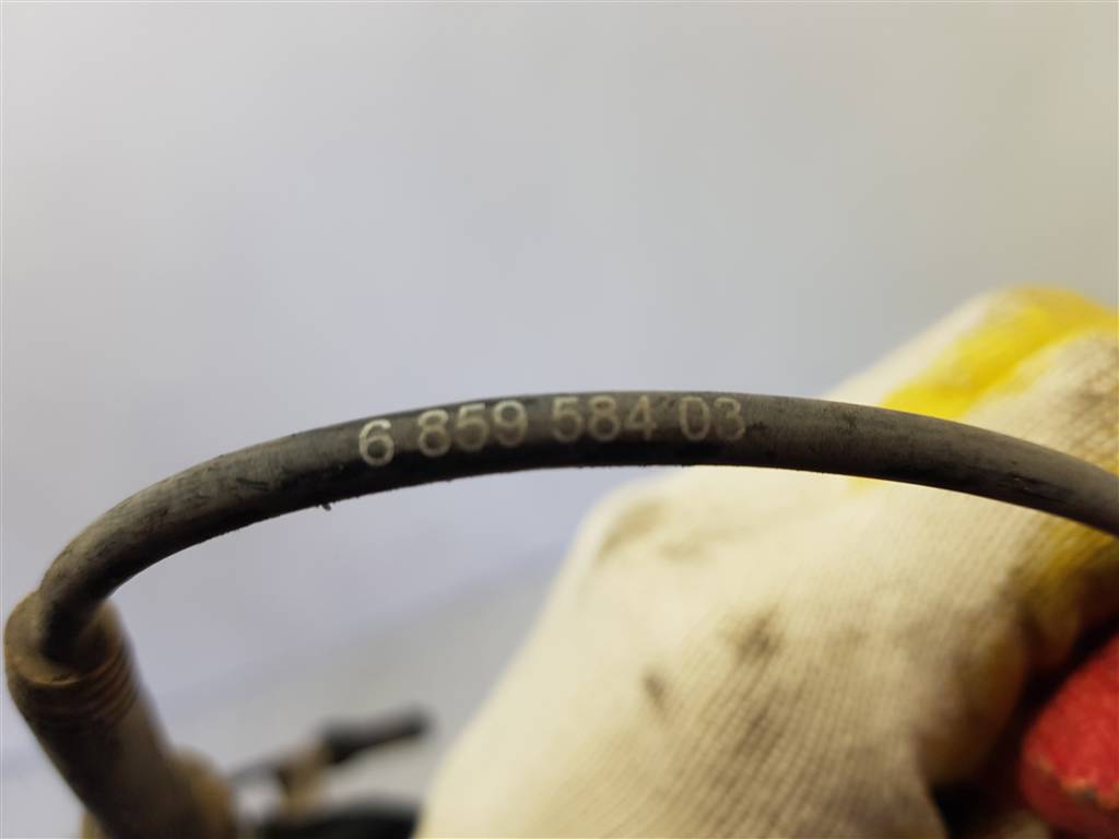 271352