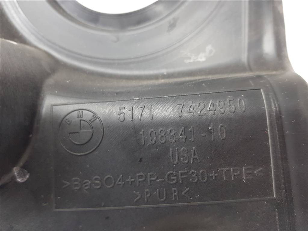 272338