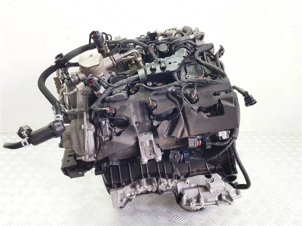 272405