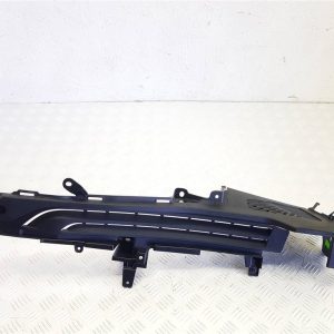 Направляющая шторки багажника (салазки) BMW X5 G05 4 поколение (2018-2023)