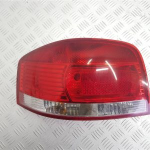 Фонарь задний левый Audi A3 8P (2004 - 2008)