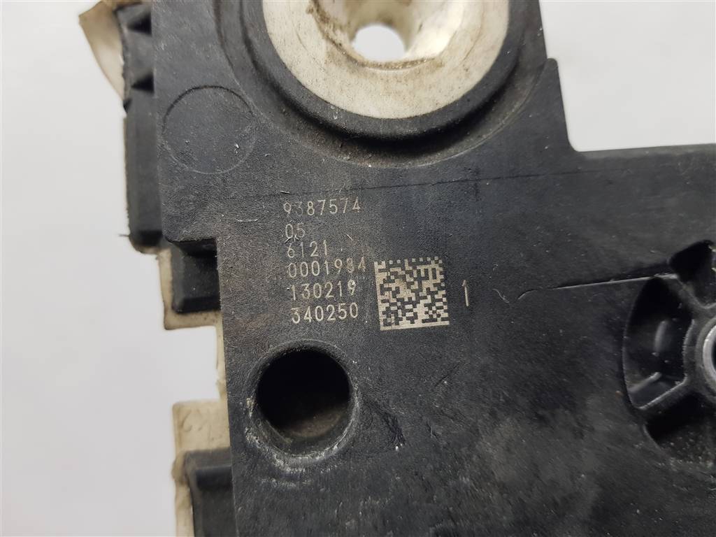 274359