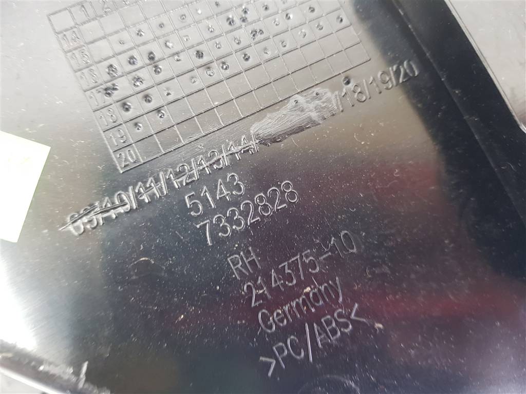 274897