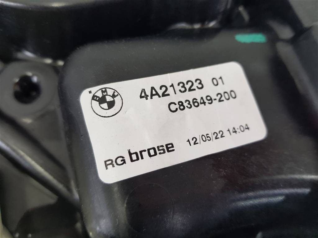 275955