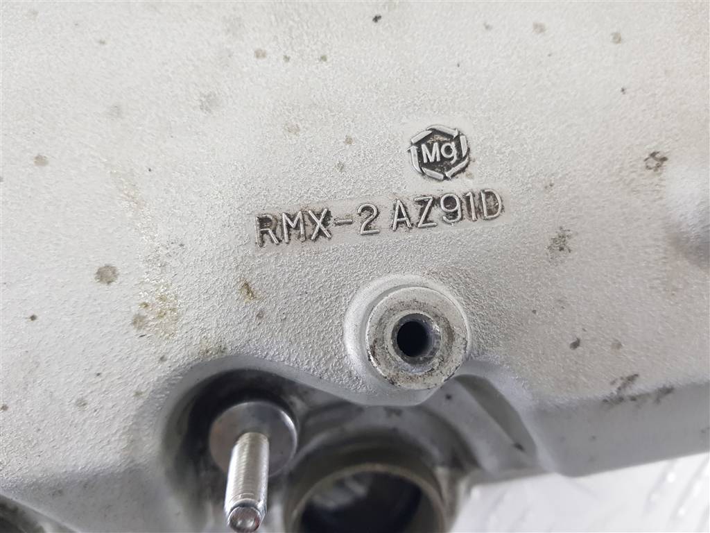 276572
