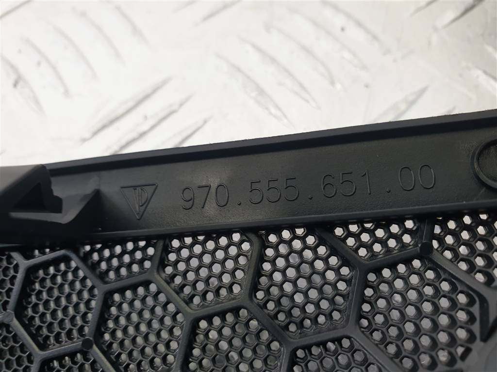 285428