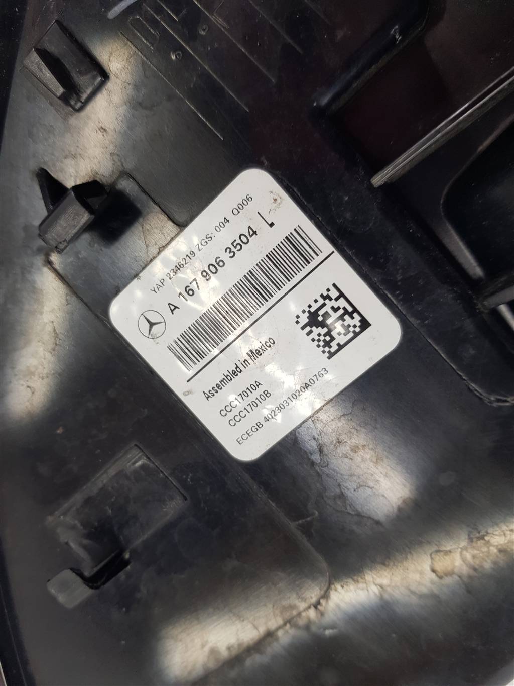 285590