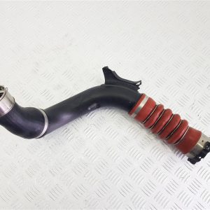 Патрубок интеркулера BMW 2 F44 1 поколение (2019-2025)