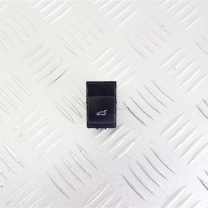 Кнопка открытия багажника BMW X5 F15 3 (2013 - 2018)