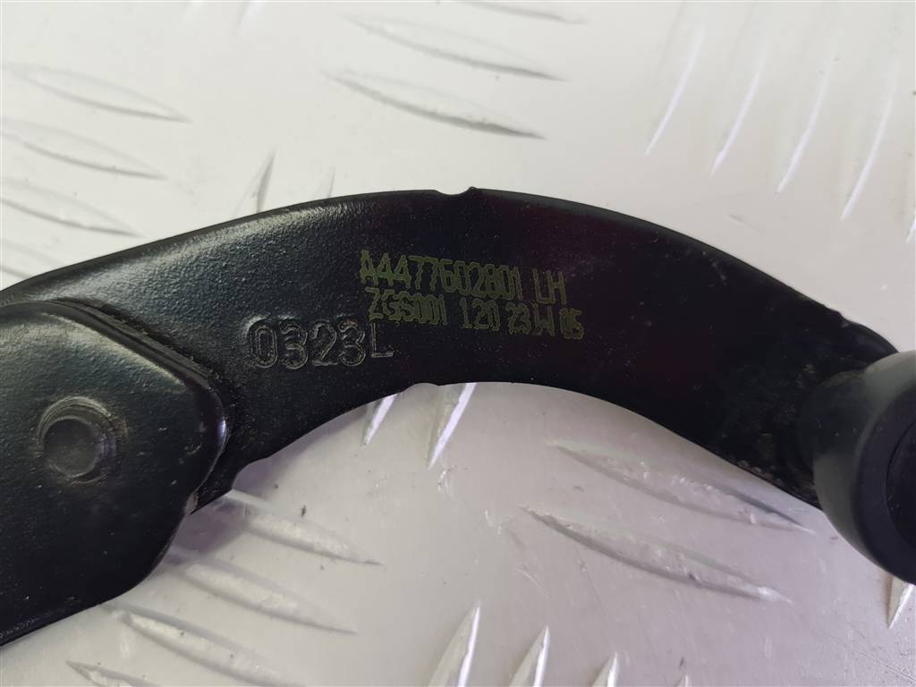 295400