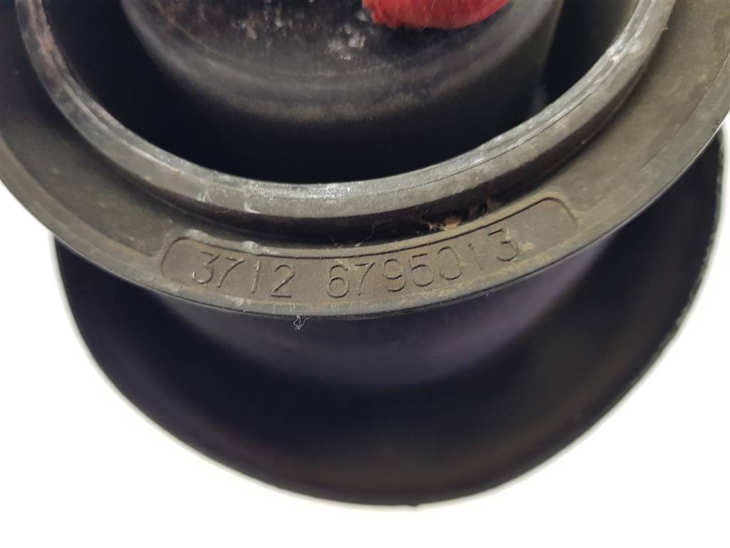 295472