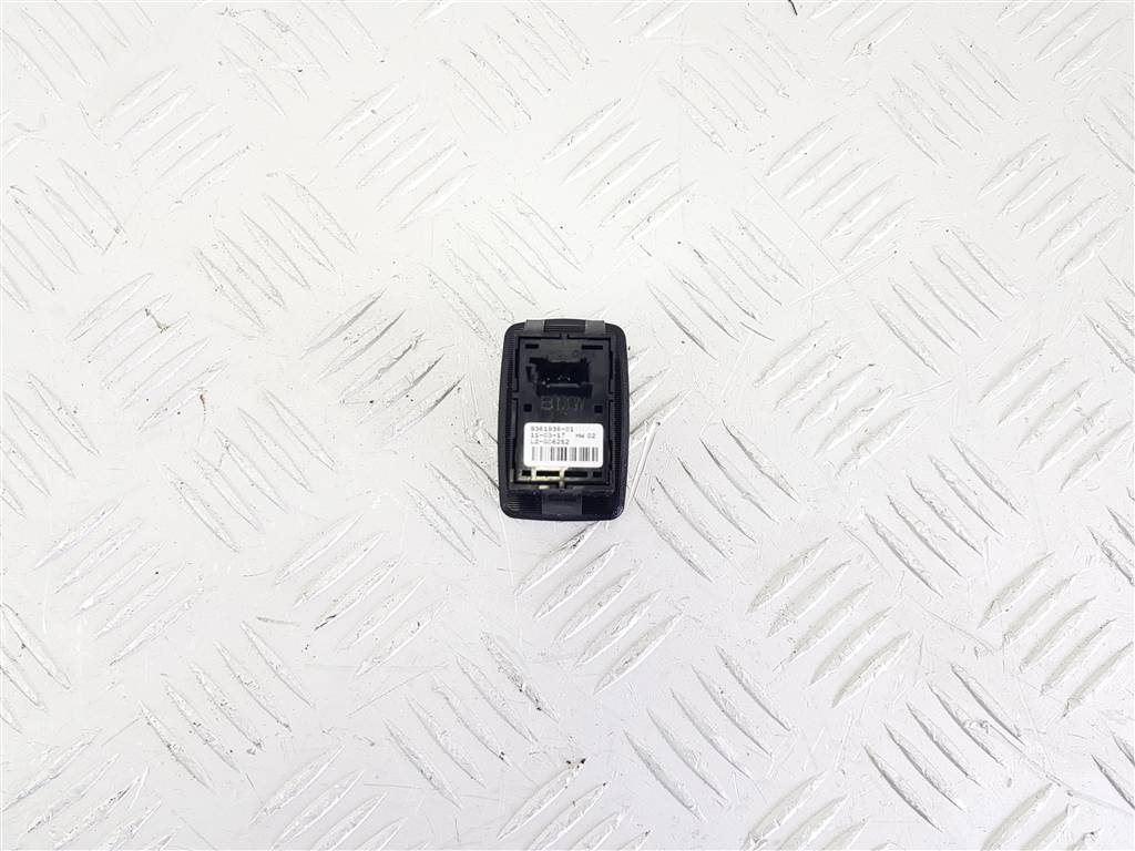 296046