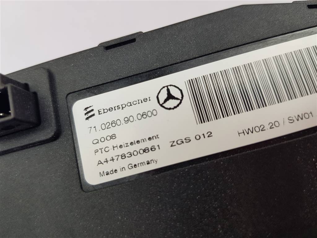 296136