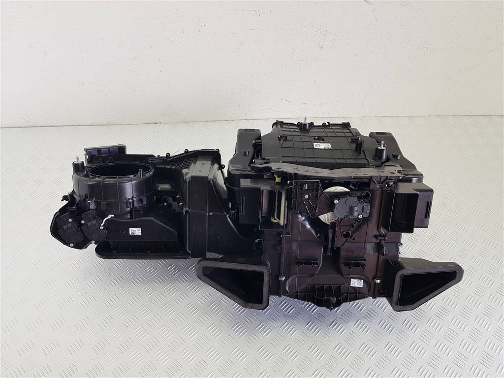 296225