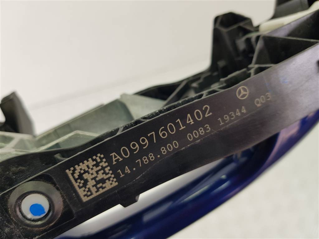 296809