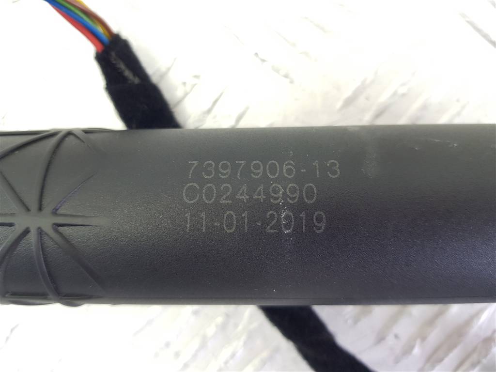 297711