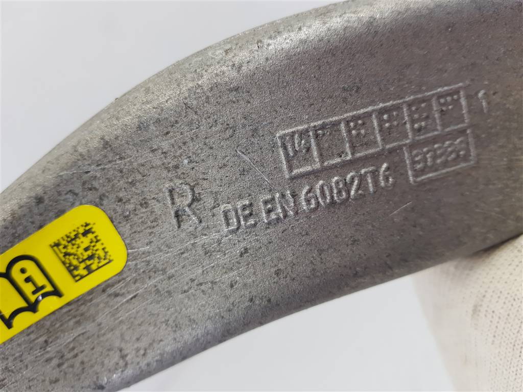 297819