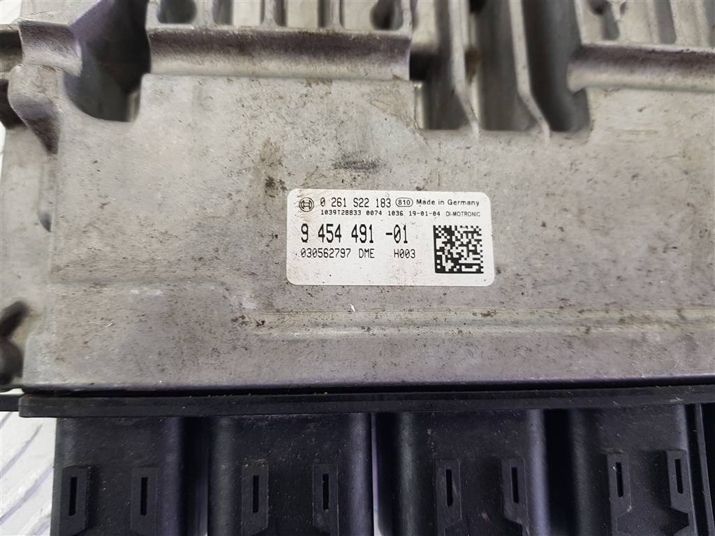 299275