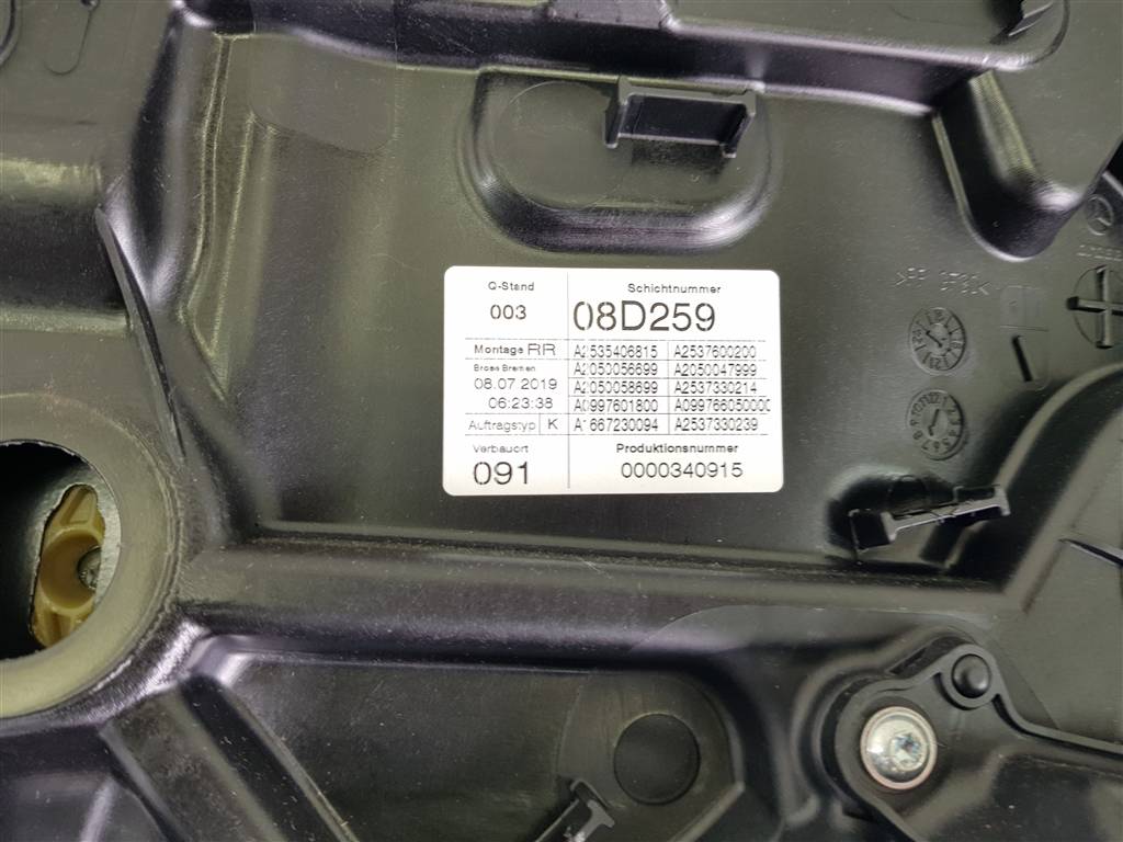 299339