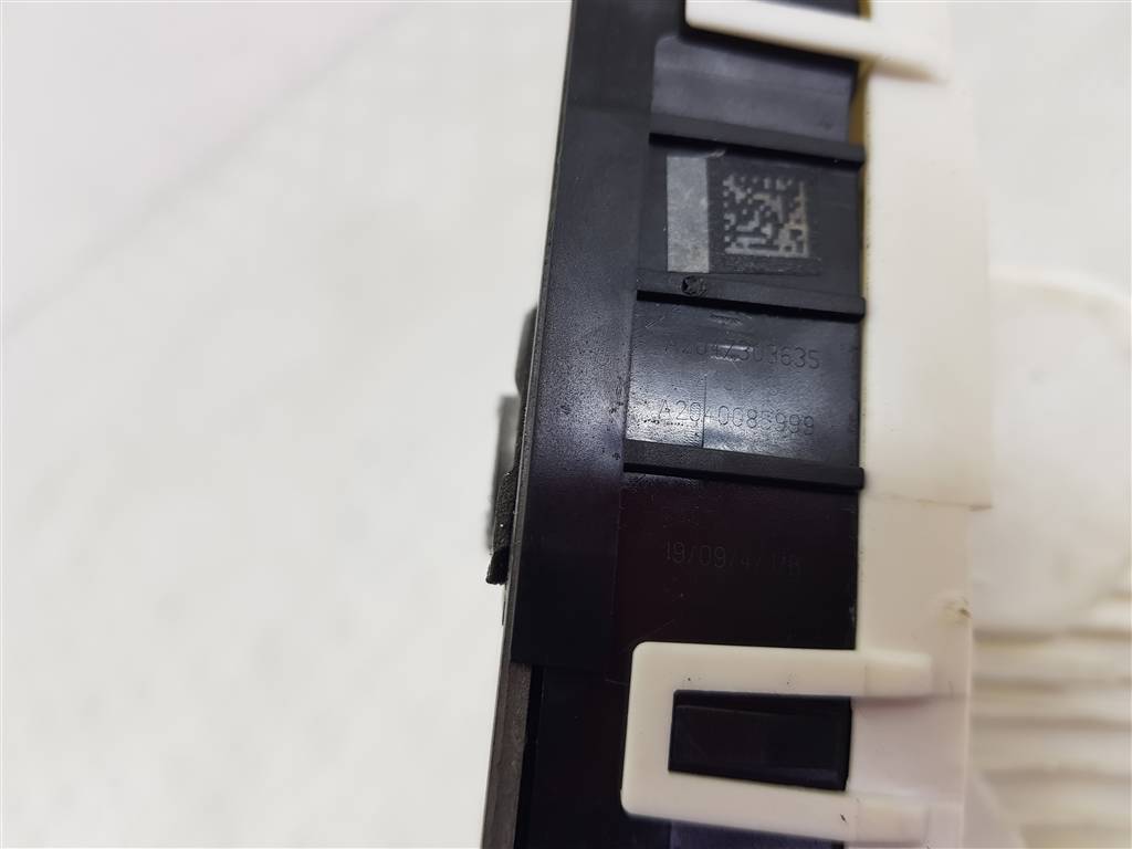 299710