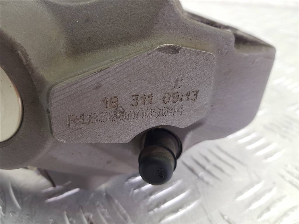 299862