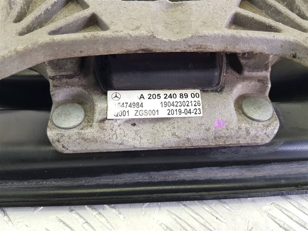 299951