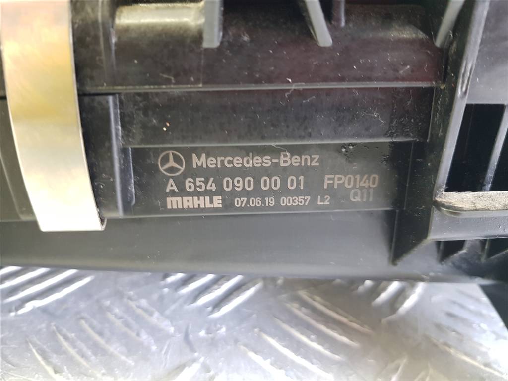 300001
