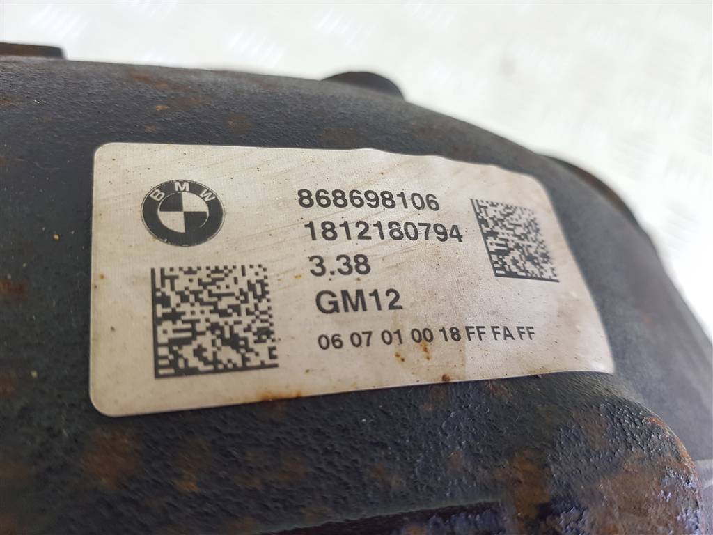 300669