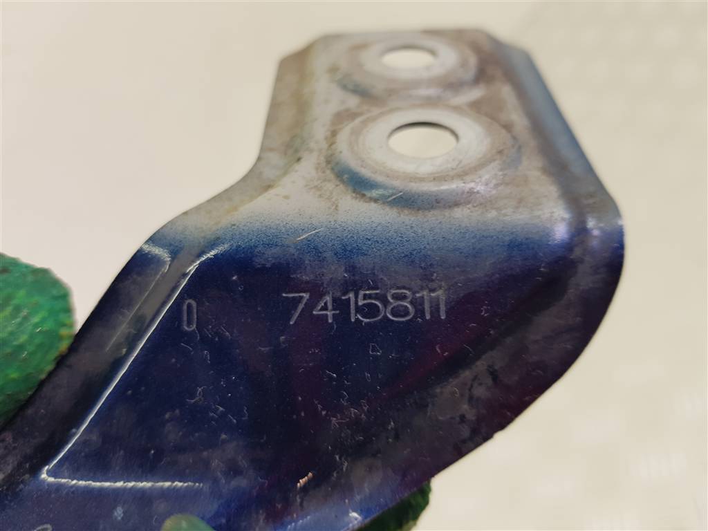 300749