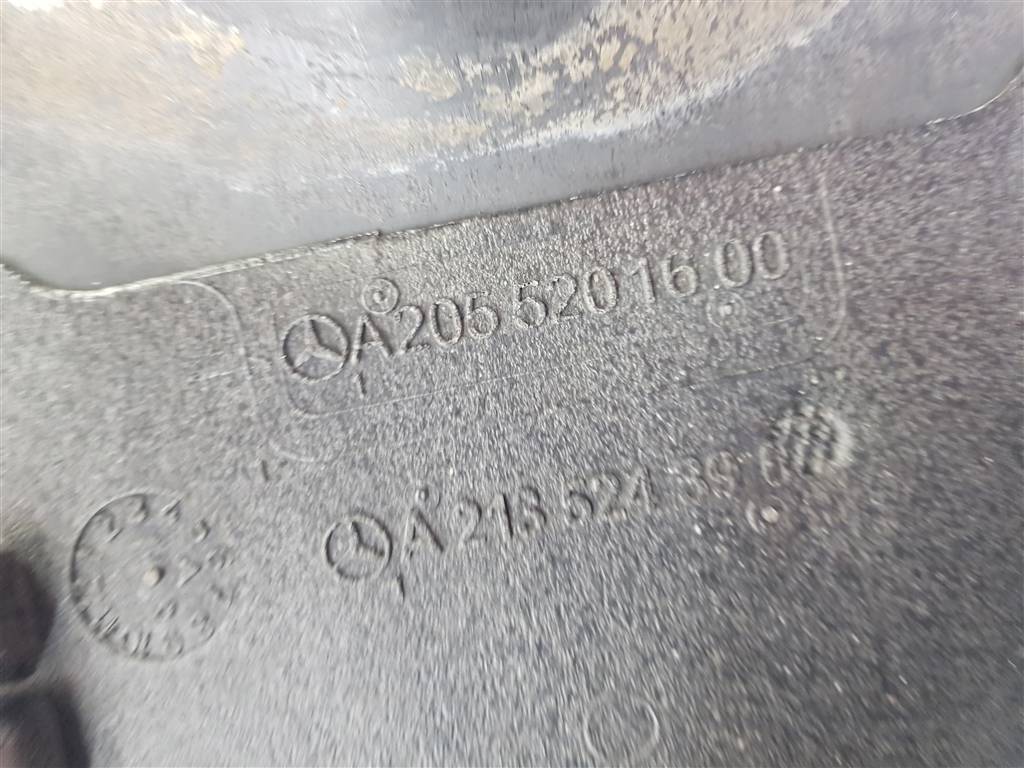 301072