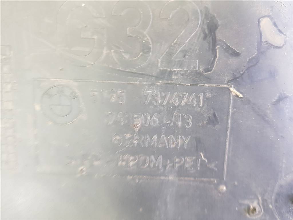 301167