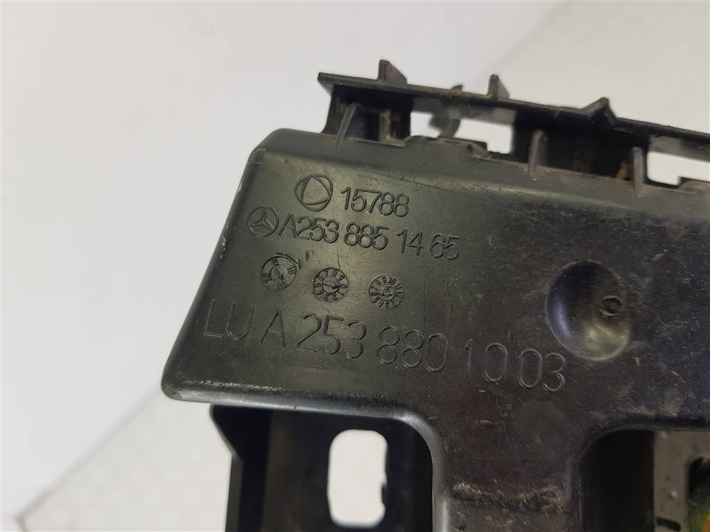 301521