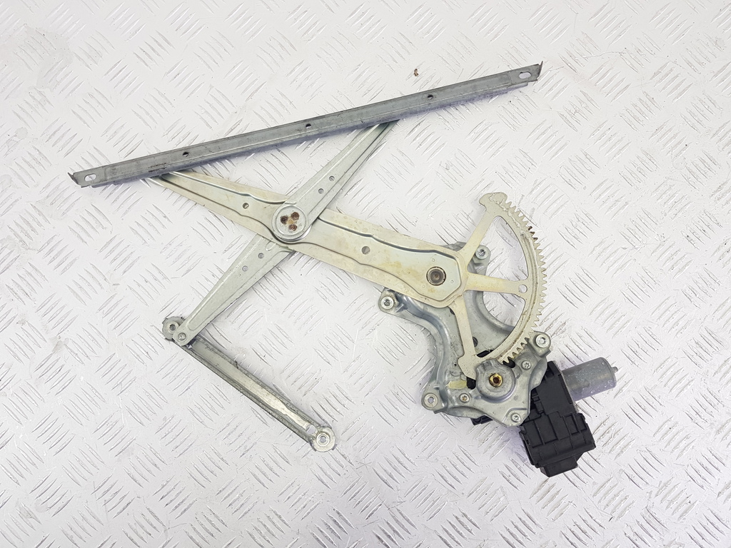 302723