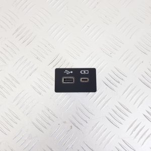 Разъем AUX / USB Lexus NX AZ20 2 поколение (2021 - 2025)