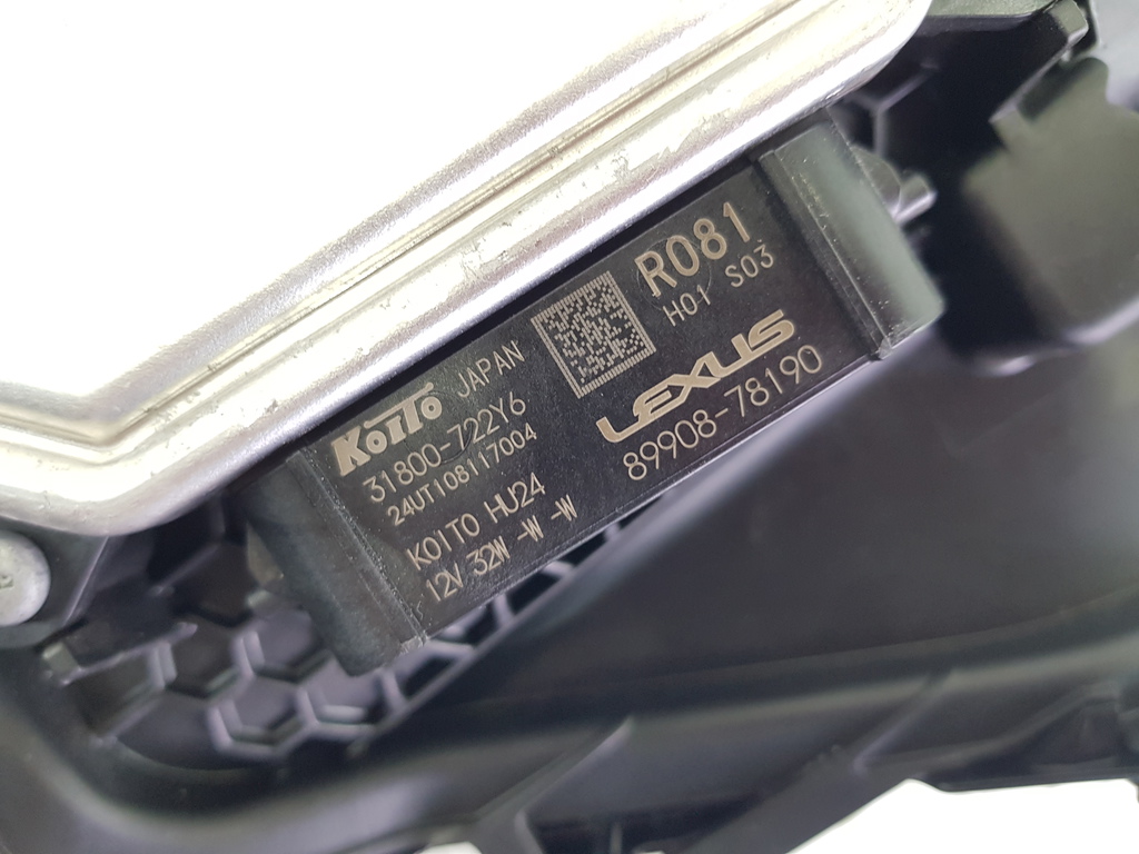 305367