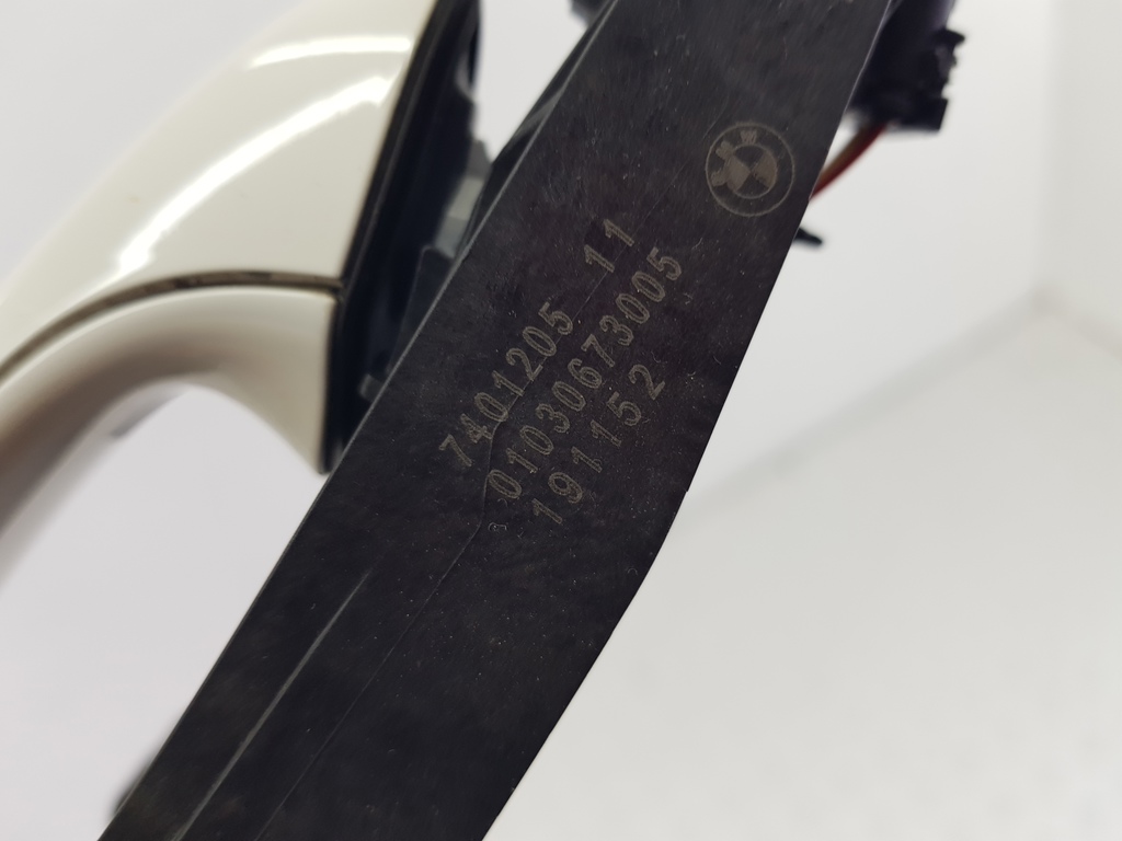 305404
