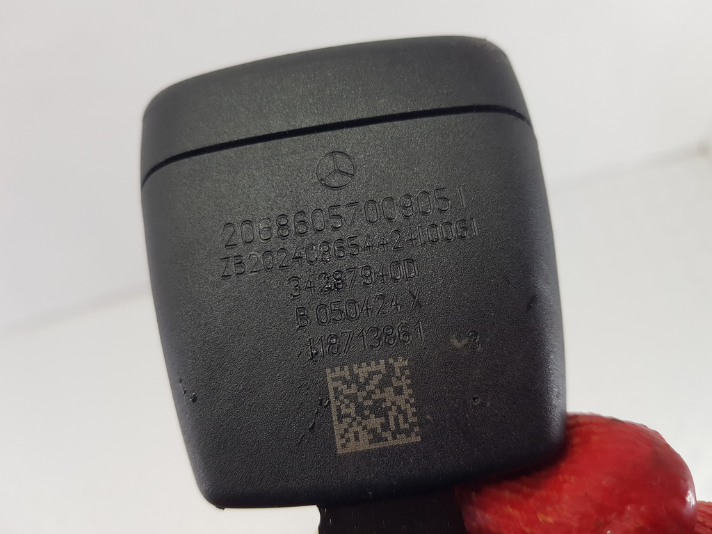 305992