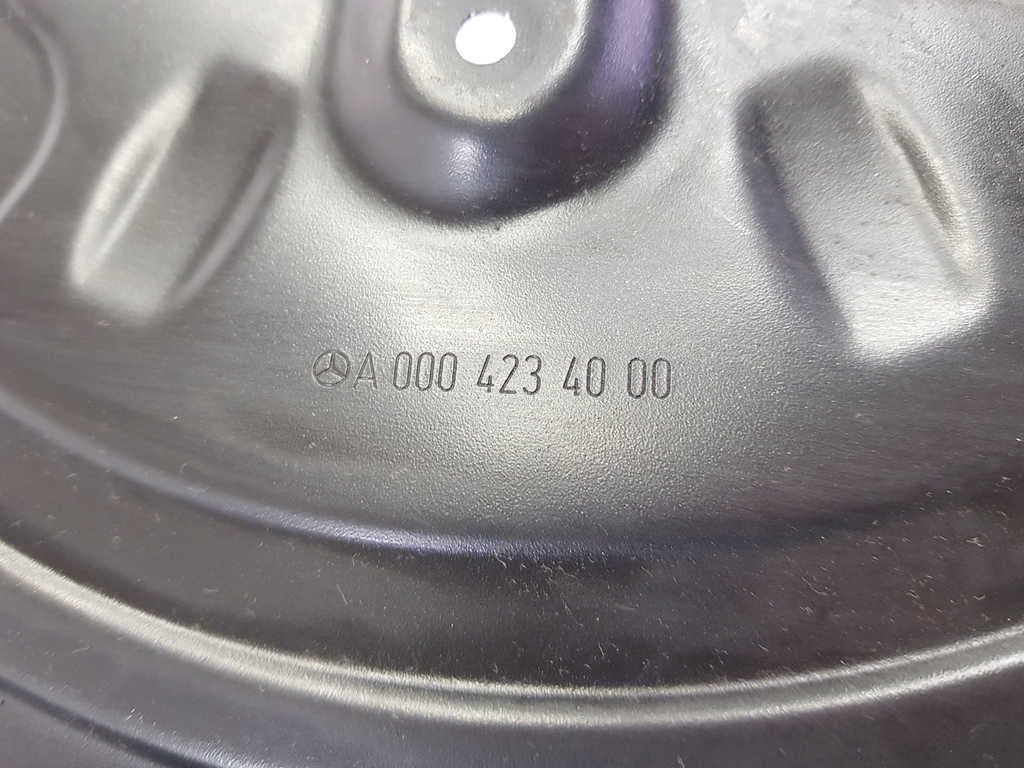 306110