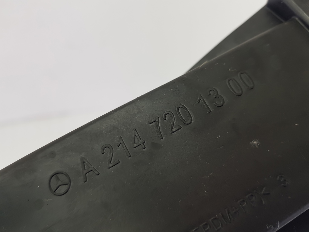 306235