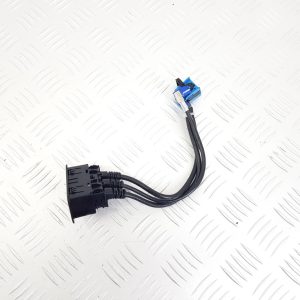 Разъем AUX / USB Mercedes E W214 6 поколение (2022-2025)