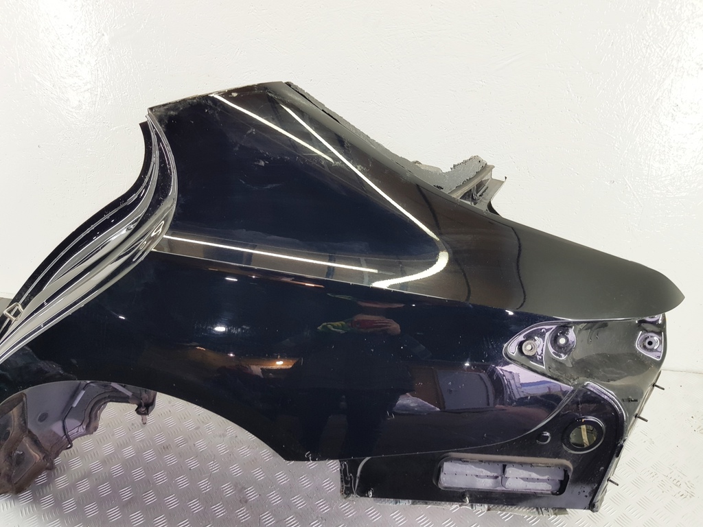 306682