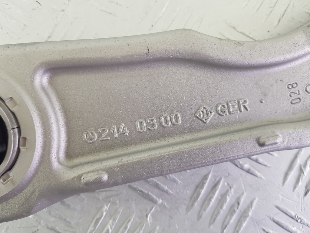 306724