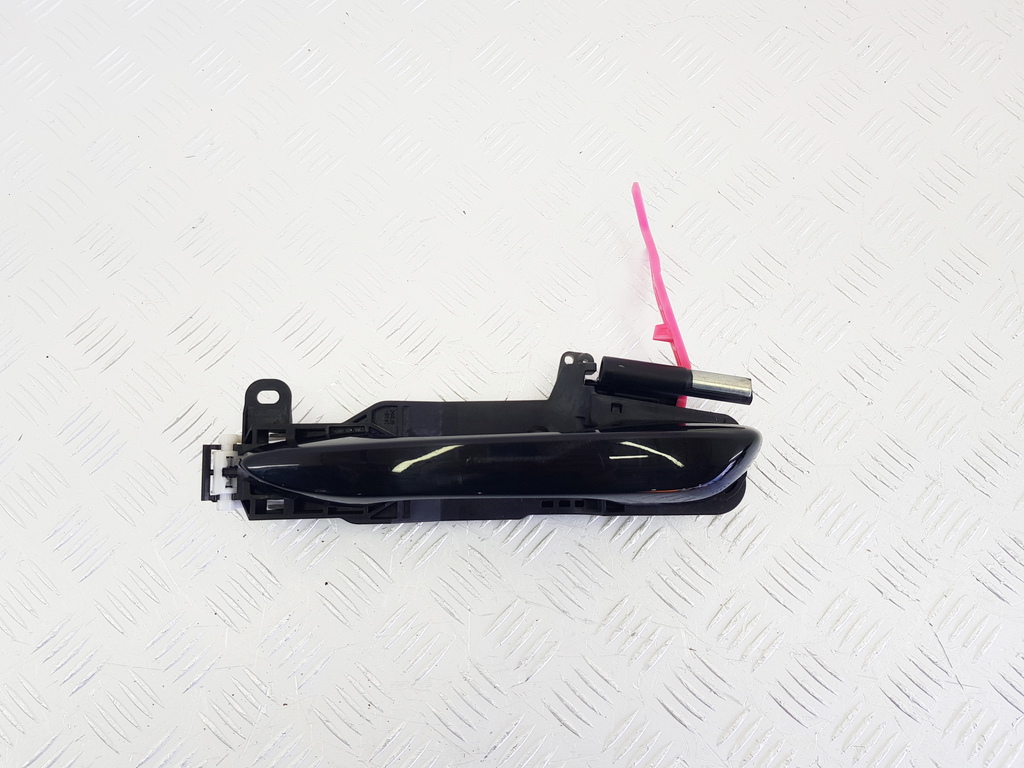 307008